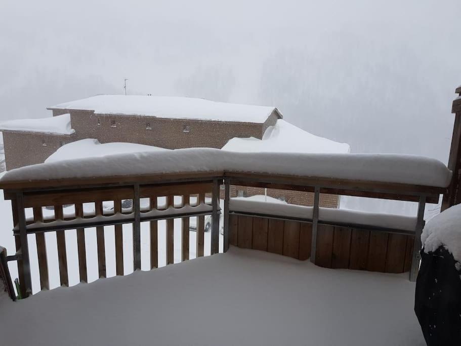Apartamento 2 Pieces Avec Terrasse Et Vue Sur Les Pistes Isola 2000 Exterior foto